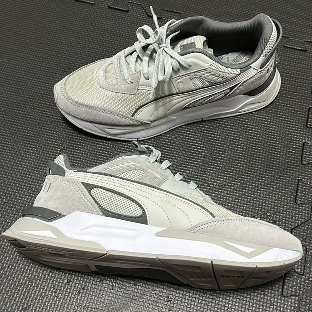 Puma mesh mirage sport chunky comfy clean versatile style